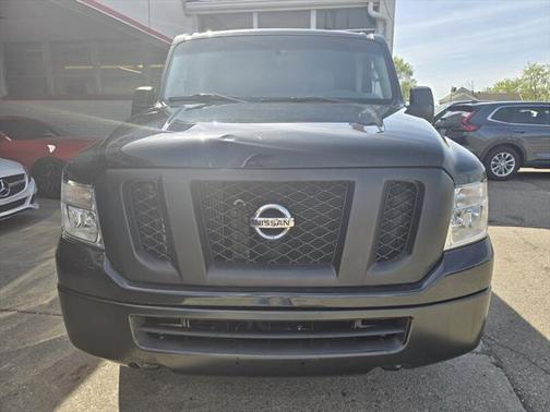 2018 Nissan NV Passenger NV3500 HD S V6