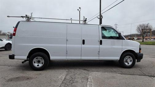 2022 Chevrolet Express 2500 RWD 2500 Extended Wheelbase WT
