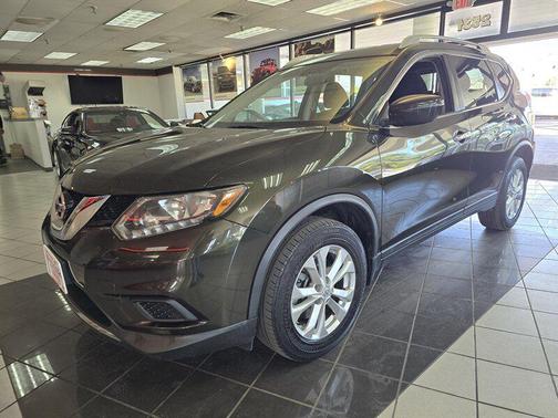 2016 Nissan Rogue SV