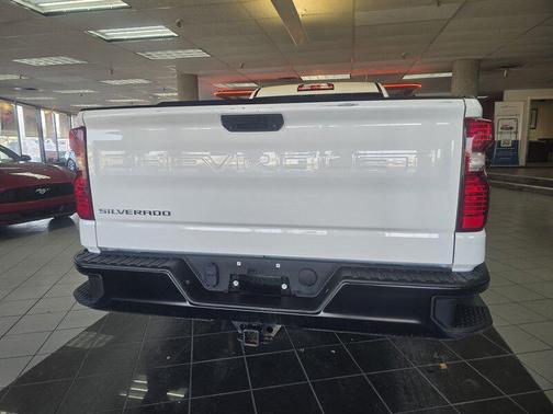 2022 Chevrolet Silverado 1500 WT