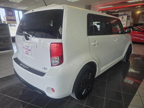 2014 Scion xB Release Series 10.0
