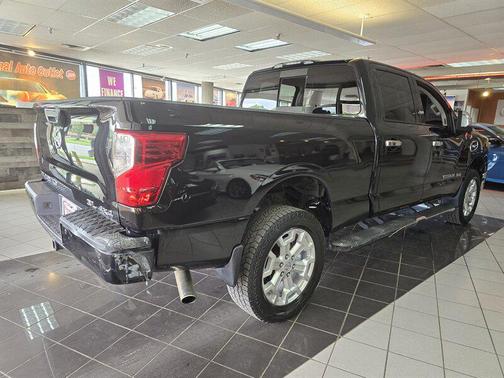 2016 Nissan Titan XD SL