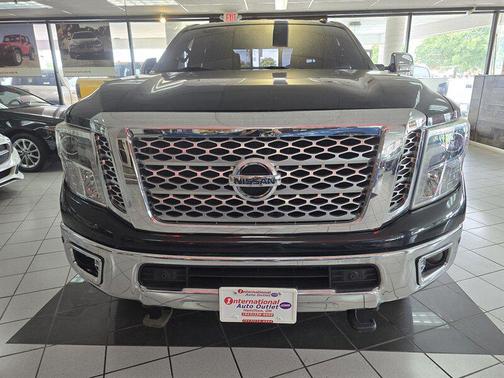 2016 Nissan Titan XD SL