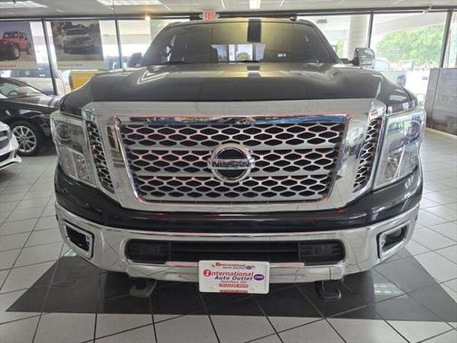 2016 Nissan Titan XD SL