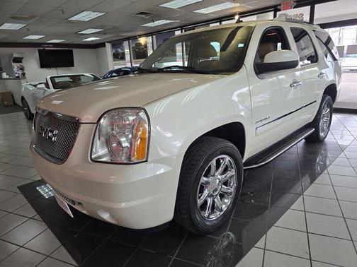2011 GMC Yukon Denali