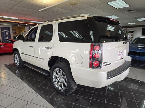 2011 GMC Yukon Denali