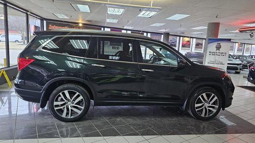 2017 Honda Pilot Elite