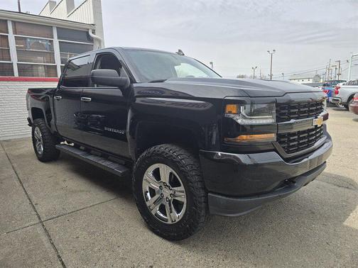 Black 2018 Chevrolet Silverado 1500 Custom