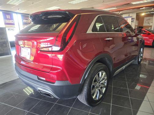 2019 Cadillac XT4 Premium Luxury