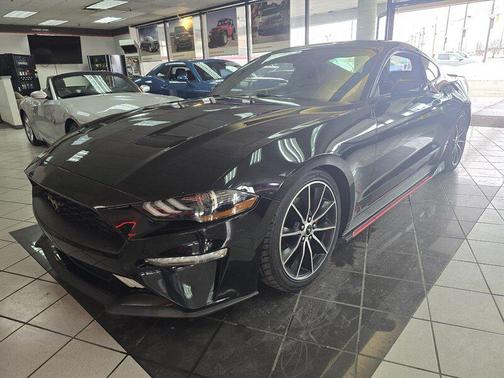 2019 Ford Mustang EcoBoost