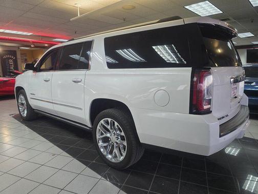2017 GMC Yukon XL Denali