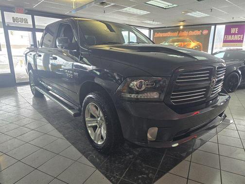 2015 RAM 1500 Sport