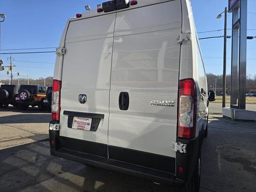 2025 RAM ProMaster 2500 Tradesman
