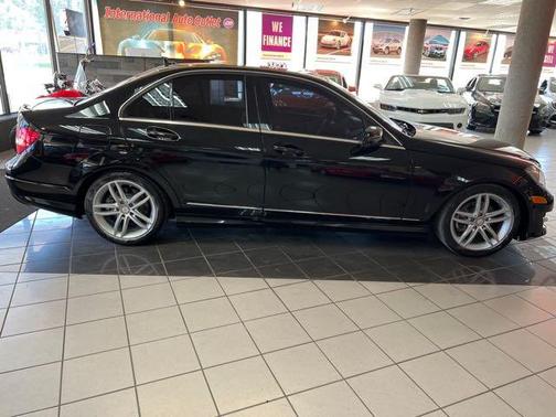 2012 Mercedes-Benz C-Class C 300 4MATIC Luxury