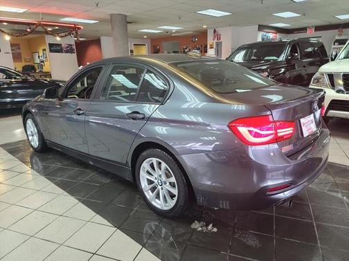 2017 BMW 320 i