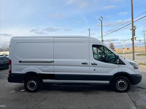 2019 Ford Transit-250 Base
