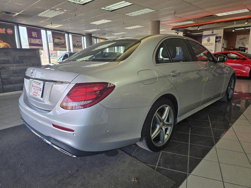 2017 Mercedes-Benz E-Class E 300 4DR SEDAN