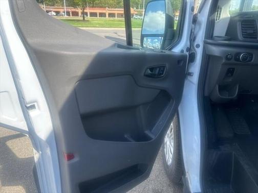 2021 Ford Transit-350 XLT