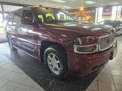 2004 GMC Yukon XL Denali