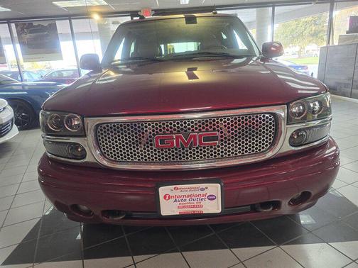 2004 GMC Yukon XL Denali