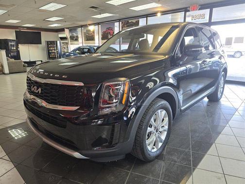 2022 Kia Telluride LX