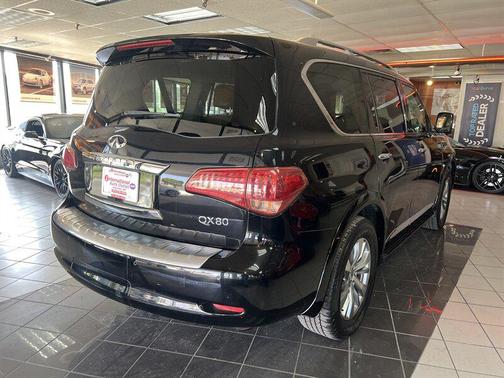 2016 INFINITI QX80 Base