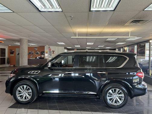 2016 INFINITI QX80 Base