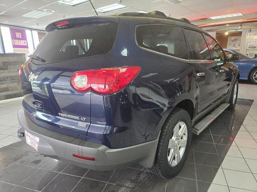 2010 Chevrolet Traverse LT