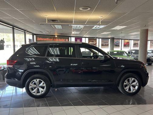 2018 Volkswagen Atlas 3.6L SE w/Technology