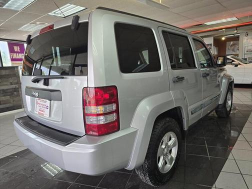 2009 Jeep Liberty Sport