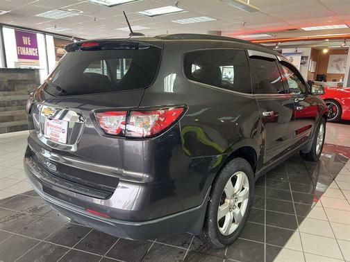 2017 Chevrolet Traverse 1LT