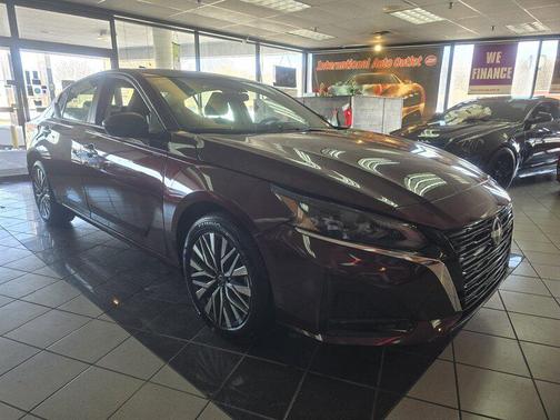 2025 Nissan Altima SV AWD