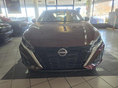 2025 Nissan Altima SV AWD