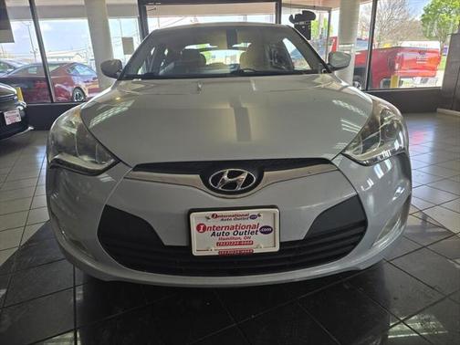 2015 Hyundai Veloster RE:FLEX w/Black
