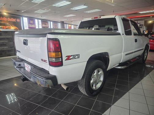 2006 GMC Sierra 1500 SLE Extended Cab