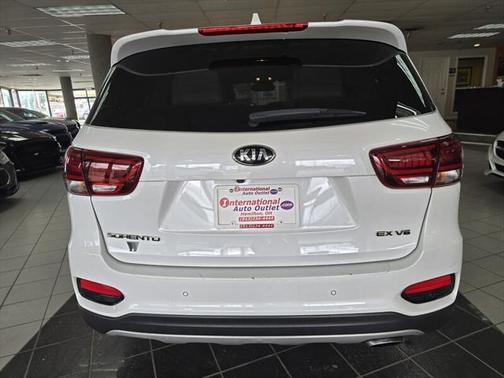 2019 Kia Sorento EX