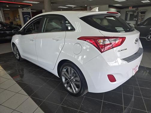 2016 Hyundai Elantra GT Base