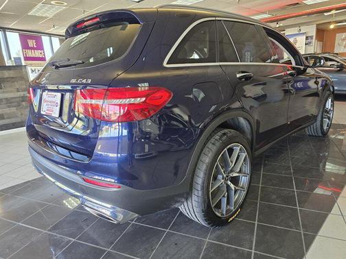 2019 Mercedes-Benz GLC 300 4MATIC