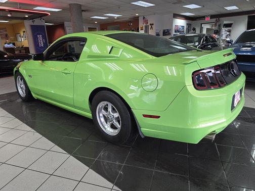2013 Ford Mustang GT Premium