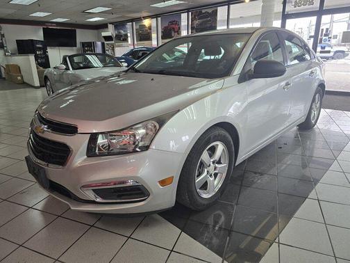 2015 Chevrolet Cruze LS