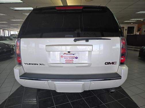 2013 GMC Yukon XL Denali