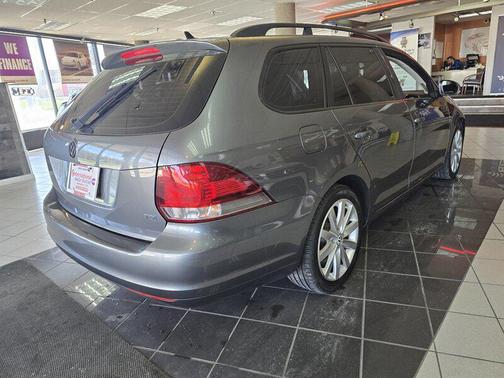 2014 Volkswagen Jetta SportWagen DSG TDI w/Sunroof & Nav