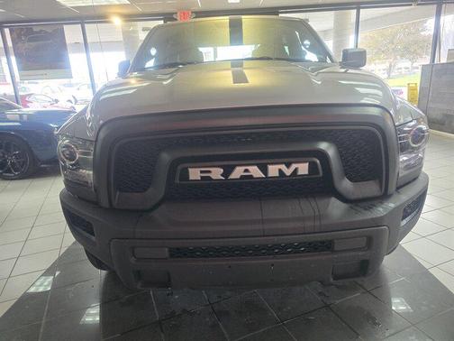 2024 RAM 1500 Classic Warlock Crew Cab 4x4 5'7' Box