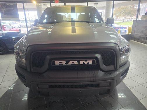 2024 RAM 1500 Classic Warlock Crew Cab 4x4 5'7' Box