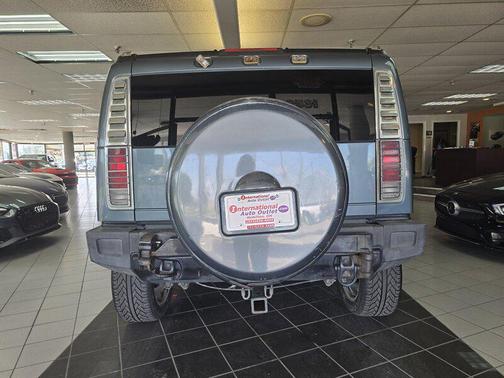 2005 Hummer H2 Base