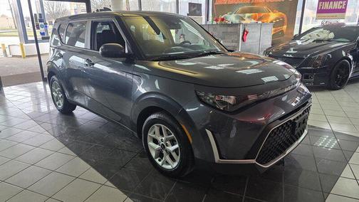 2023 Kia Soul LX