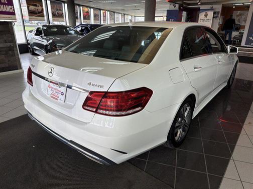 Diamond White Metallic 2014 Mercedes-Benz E-Class 4MATIC