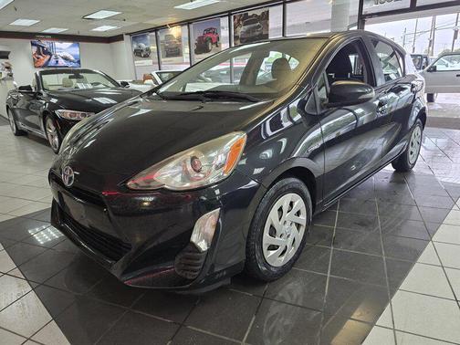 2016 Toyota Prius c Two