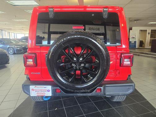 2024 Jeep Wrangler 4xe Sahara