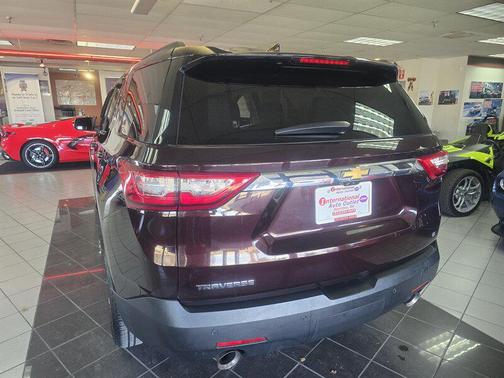 2021 Chevrolet Traverse LT Leather